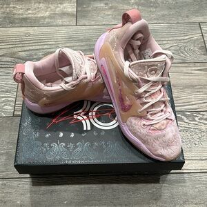 68. Nike KD 15 Aunt Pearl Shoes